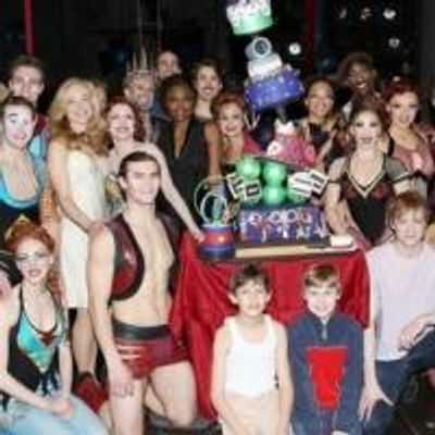 FREEZE FRAME: PIPPIN Cast Celebrates One Year on Broadway!