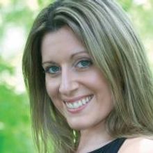 24th Annual New York Cabaret Convention Features Corinna Sowers-Adler Tonight