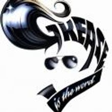 Russell Grant Guest Stars in New Wimbledon Theatre's GREASE, Now thru Oct 20