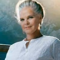 LOVE STORY Stars Ali MacGraw and Ryan O'Neal to Lead LOVE LETTERS National Tour