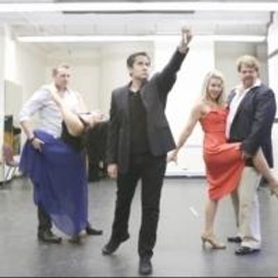 Photo Coverage: Cast of DISASTER! Meets the Press!