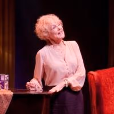 BWW REVIEW: Penny Fuller Delights in 13 THINGS ABOUT ED CARPOLOTTI