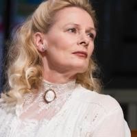 THE IMPORTANCE OF BEING EARNEST Coming to Theatre Royal Glasgow