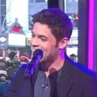 VIDEO: Jeremy Jordan Performs Stunning 'Moving Too Fast' from THE LAST FIVE YEARS on…