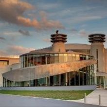 Queens Theatre to Offer Dance Classes, Performances this Spring