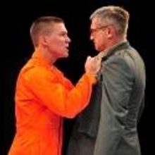 BWW Reviews: 9 CIRCLES at Gloucester Stage is Stunning Evening of Theater