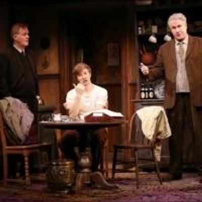 Photo Flash: First Look at Irish Rep's DA, Beginning Tonight Off-Broadway