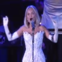 TV Exclusive: Kristin Chenoweth at Hollywood Bowl! Video