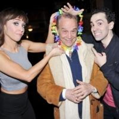 Photo Flash: Joel Grey Gets Lei&#039;d Backstage at HONEYMOON IN VEGAS on Broadway!