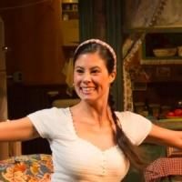BWW Reviews: Hartford Stage's SOMEWHERE Takes Us Somewhere Between Musical-Comedy and Photo