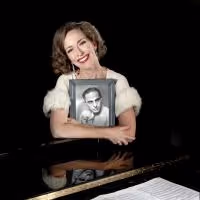 Diana Sheehan Stars in NOBODY'S HART Fort Worth Debut at Amphibian Stage, Beg…
