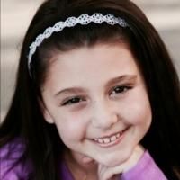Florida Native Issie Swickle Stars in ANNIE National Tour; Show Comes to Broward…
