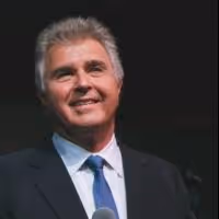 Photo Coverage: Steve Tyrell Brings IT'S MAGIC to Cafe Carlyle