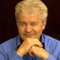 Reg Livermore Plays 'The Wizard' in WICKED in Melbourne, Beg. Tonight