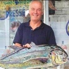 Photo Flash: Sculptor John Rist Jr. Brings 'Fabulous Fish' to Southampton Historical…