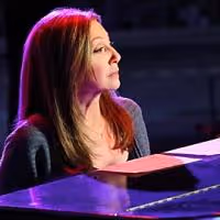 Photo Flash: Donna Murphy Guests on This Week's Episode of THE MENTALIST