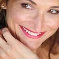 BWW Reviews: Celebrating Release of Her New CD, Jazzy Joanne Tatham's Birdland Debut Never Quite Soars