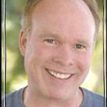 KD College Hosts Tom Logan's BUSINESS OF SHOW BUSINESS Seminar, Now thru 3/10