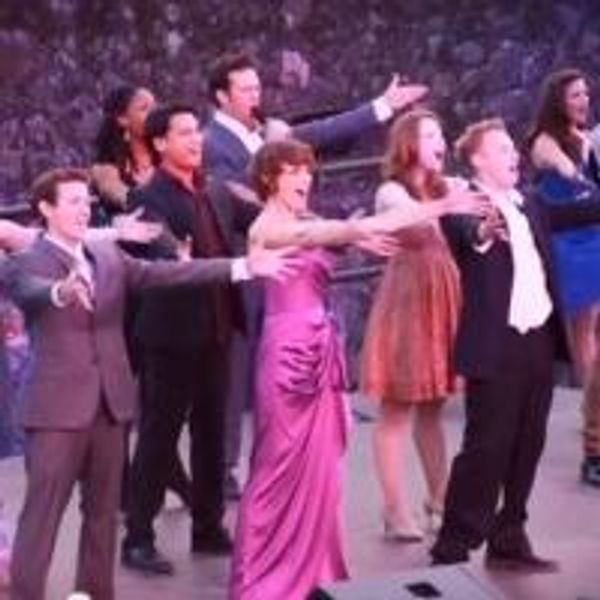 STAGE TUBE: Sneak Peek at Transcendence Theatre Company's BROADWAY UNDER THE STARS - San Francisco / Bay Area Theater Video