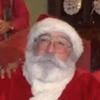 BWW Reviews: Group Rep Gives Back to the Community at Christmas