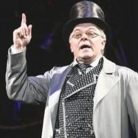 10 Years of Oz: A WICKED Anniversary Countdown- Wizard Flashback!