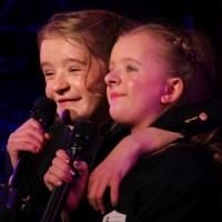 Photo Coverage: Broadway's Shapiro Sisters Play 54 Below!