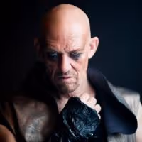 The Queens Players Stage Punk Rock RICHARD III, Now thru 3/15