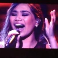 STAGE TUBE: Jessica Sanchez Sings FROZEN's 'Let It Go' with Robert Lopez at Pinoy… Video