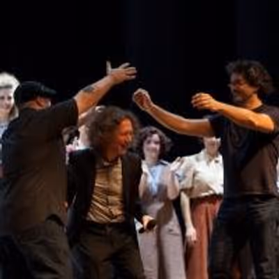BWW Interviews : STEFANO BRONDI, SPRING AWAKENING E IL RISVEGLIO TEATRALE MUSICALE IN ITALIA