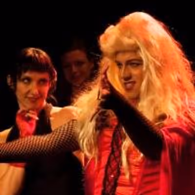 BWW Reviews: DRAGULA THE MUSICAL
