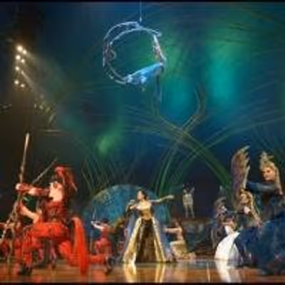 BWW Reviews: Cirque du Soleil's AMALUNA Dazzles at National Harbor