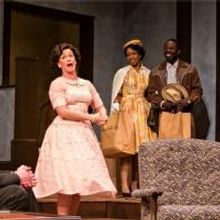 BWW Reviews: CLYBOURNE PARK - It's Not All Black and White
