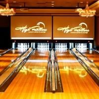 High Rollers Luxury Lanes and Lounge Offers Thanksgiving Specials