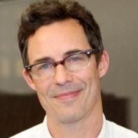 Tom Cavanagh Joins CW Pilot THE FLASH