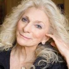 Judy Collins to Return to Cafe Carlyle Next Month