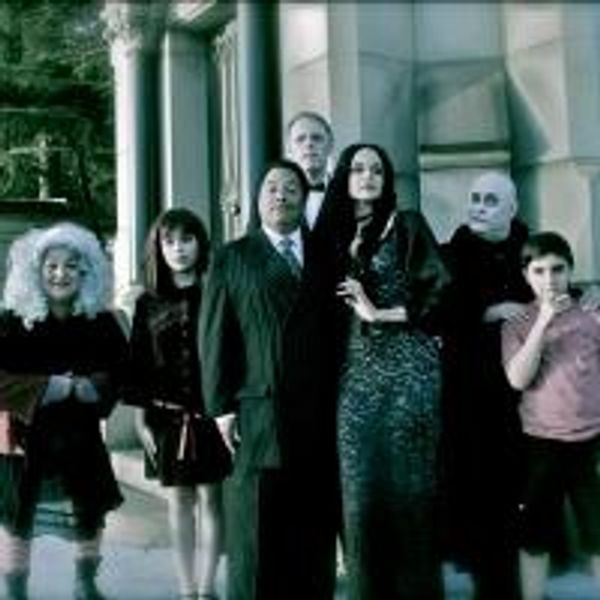 STAGE TUBE: 'Happy' Promo for THE ADDAMS FAMILY at Contra Costa Civic Theatre - San Francisco / Bay Area Theater Video