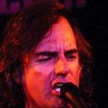 BWW REVIEWS: Rock Musician Dean Colley Brings His Amazing Neil Diamond Tribute to the