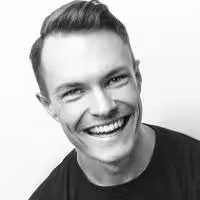 Justin Sayre's SPARKLE & CIRCULATE Podcast Goes Down Under with Kim David Smith