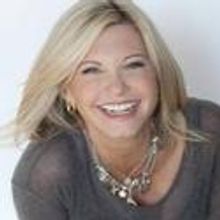 PlayhouseSquare Welcomes Olivia Newton-John, 12/9
