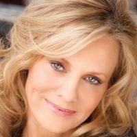 BWW Reviews: Actress/Singer Sandy Bainum Triumphantly Debuts at Sterling's