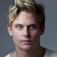 Billy Magnussen Boards HBO's Ensemble Drama THE MONEY; Ray Liotta, Rosemary Harris & More Set for Recurring Roles