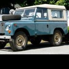 Kaminski Presents Land Rover, Morgan Drophead, American Paintings and More Today