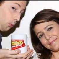 WAKE UP with BWW 8/14/14 - NEWSIES Reunion, LINCOLN'S FAVORITE SHAKESPEARE…