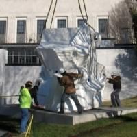 Photo Flash: INVETERATE COMPOSITION FOR CLARE Sculpture Installed at Nashville's…