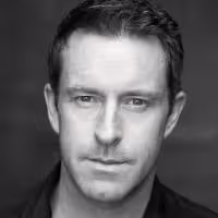 BWW Interview: Straight from the West End, Earl Carpenter Talks LES MISERABLES in…
