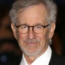 Steven Spielberg to Helm READY PLAYER ONE Film Adaptation