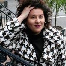 Author Adriana Trigiani Comes to Warner Theatre, 12/8