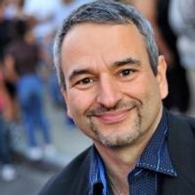 THE FRIDAY SIX: Q&As with Your Favorite Broadway Stars- LIVING ON LOVE's Joe DiPietro
