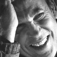 Second City Co-Founder Bernie Sahlins Dies at 90