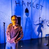 BWW Reviews: HAMLET Crackles With Welcome Intensity